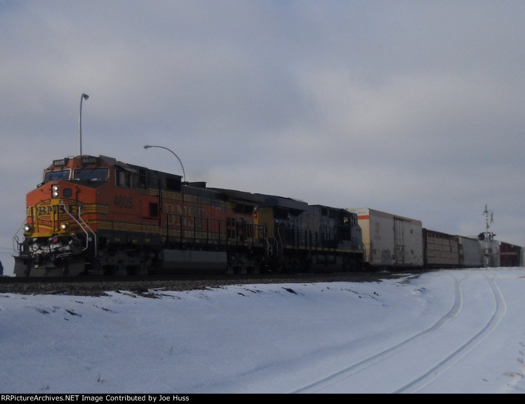 BNSF 4605 East